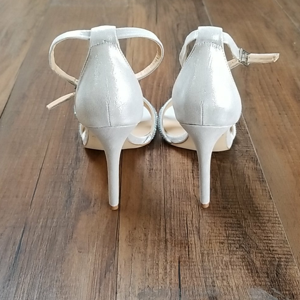 Jewel Badgley Mischka Naylor Evening Shoes Women's - Picture 4 of 4